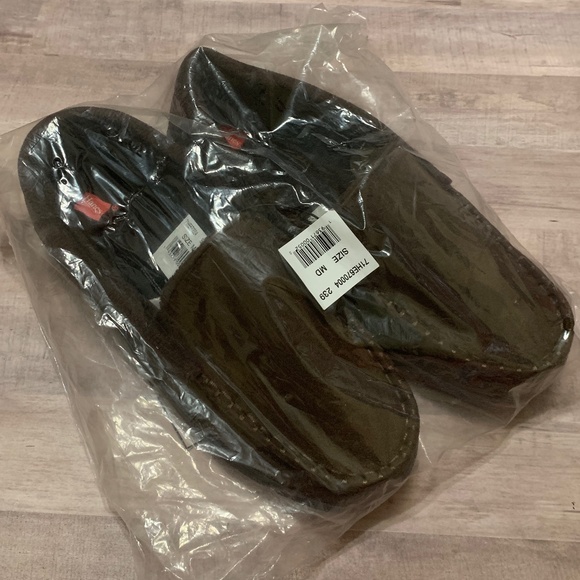 Hanes Men's Textured Moccasin Slipper Brown Unisex Men’s Size 8-9 - Picture 5 of 8
